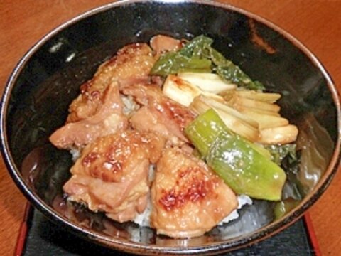 フライパンで作る簡単焼き鳥丼